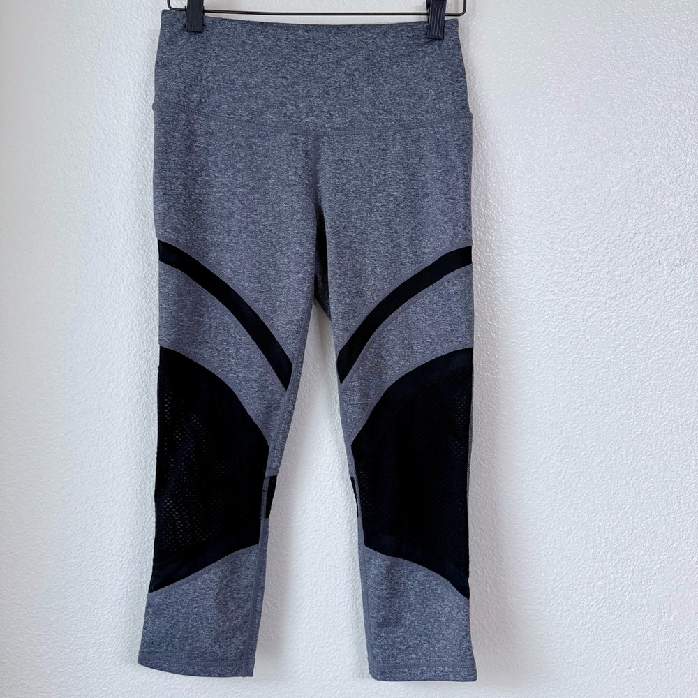 Z By Zella Heather Gray/Black Capri Athletic Leggings/Tights Women’s Size Small